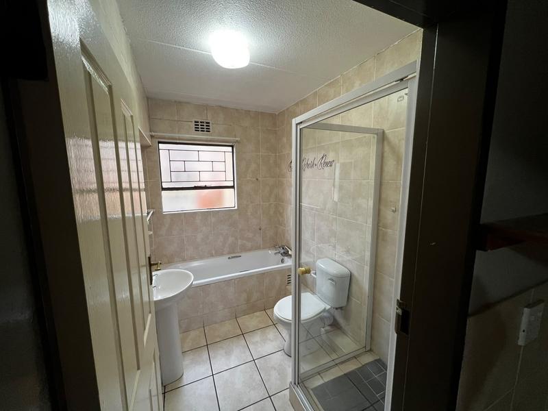 2 Bedroom Property for Sale in Vaalpark Free State
